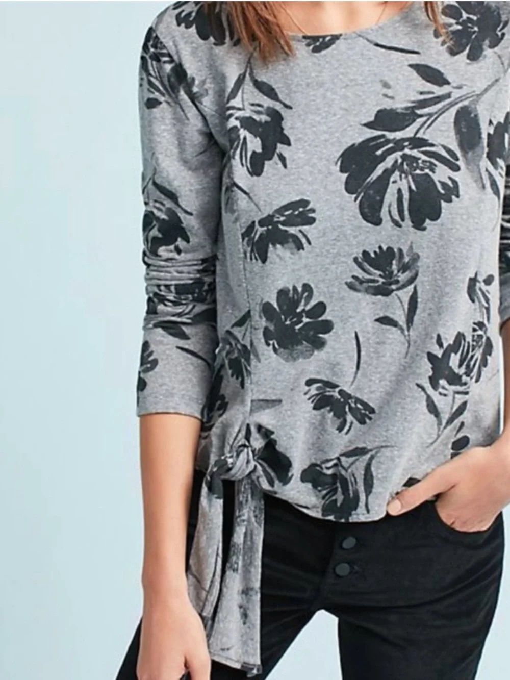 ANTHROPOLOGIE T.LA Floral Printed Gray Barela Tie-Waist Top Womens Size Small